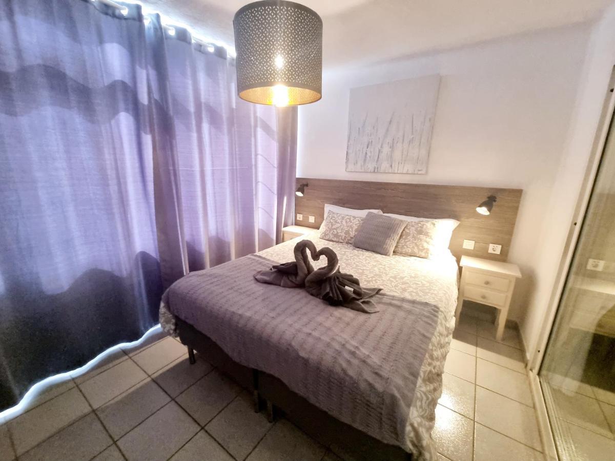 Luxury Apartamento Luz De Mar Complejo Playa Roca Costa Teguise Eksteriør billede