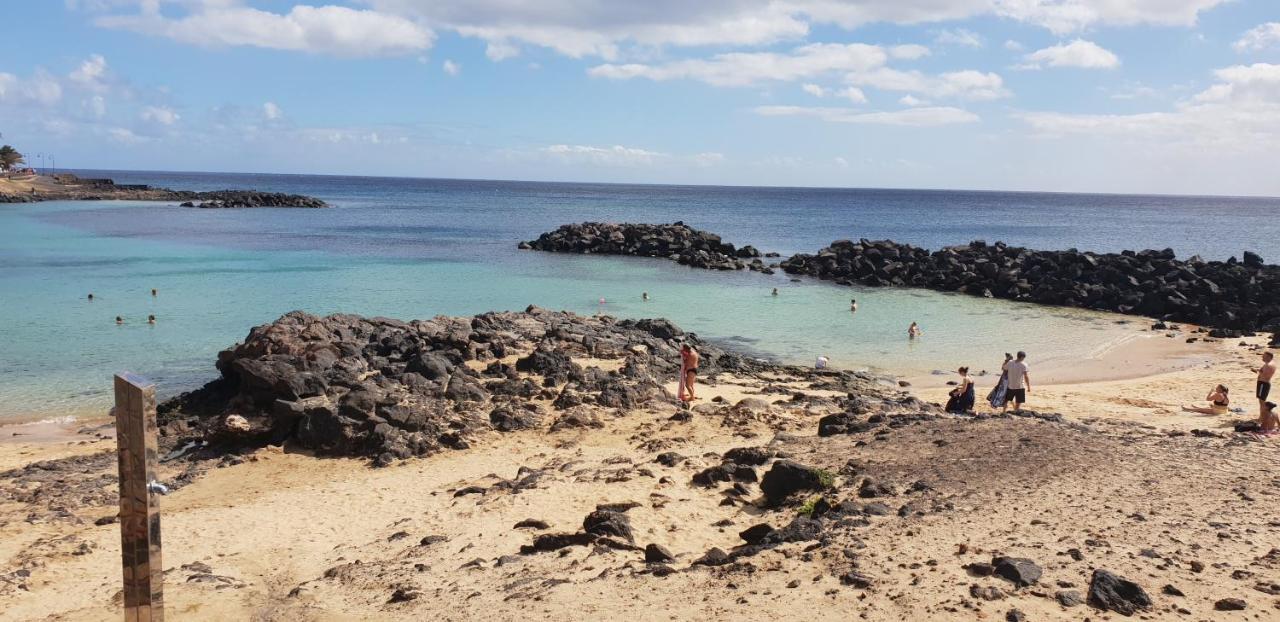 Luxury Apartamento Luz De Mar Complejo Playa Roca Costa Teguise Eksteriør billede
